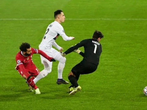 3 điểm nhấn Midtjylland 1-1 Liverpool: Salah lại phá kỷ lục