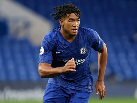 "Người Chelsea đánh giá cậu ấy rất cao, đó là một cậu bé tuyệt vời"