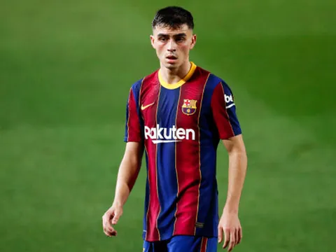 Ghi bàn, Pedri ghi tên mình vào danh sách kỷ lục gia của Barca