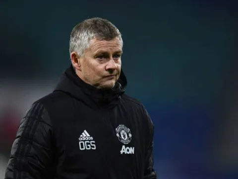 Không sử dụng 'cái gai' trong mắt fan Man Utd, Solskjaer đã sai lầm?