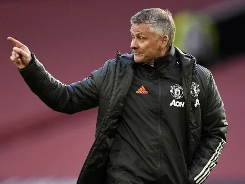 Vá hàng thủ, Man Utd chi 28 triệu, tiếp cận "trung vệ hay nhất lứa 2000"