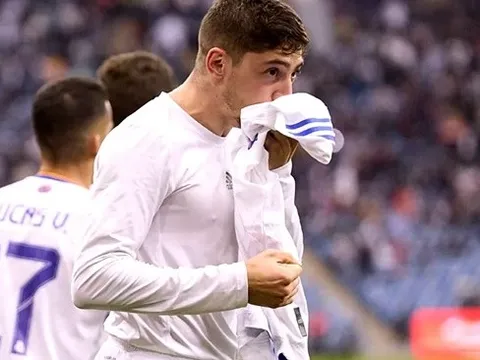 Valverde đang là nạn nhân cho sự ổn định của bộ ba hoàn hảo tại Real