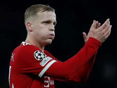 Jaap Stam mách nước cho Ten Hag hồi sinh Van De Beek