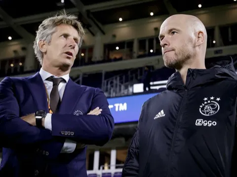 Van Der Sar ra tay, M.U chuẩn bị đón bom tấn