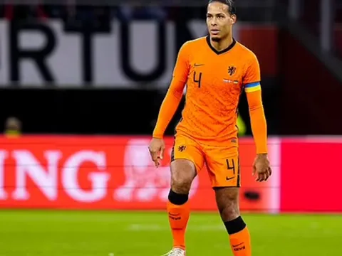 Van Dijk thừa nhận sơ đồ ưa thích