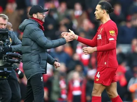 Van Dijk "bỏ tập" cùng Liverpool tại Qatar