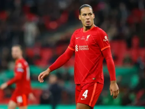 Van Dijk thiết lập 1 kỷ lục mới tại Ngoại hạng Anh
