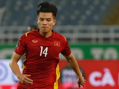 'Van Dijk Việt Nam' và sự vươn lên từ nỗi buồn Trung Quốc