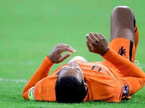 Van Dijk xoa dịu lo ngại chấn thương sau trận thắng TNK