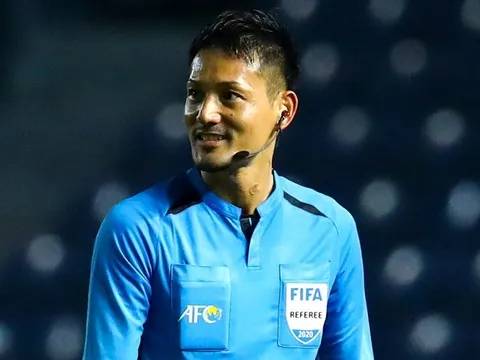 "Văn Toàn ngã, trọng tài thổi penalty là chính xác"