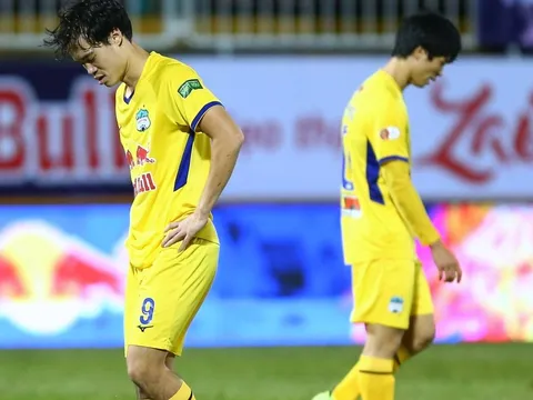 Văn Toàn: Tôi lo phong độ của mình ở HAGL