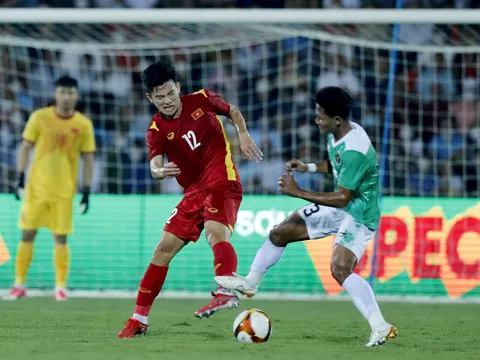 Văn Xuân chấn thương và 3 phương án thay thế của thầy Park