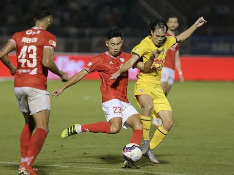 Vắng Công Phượng, HAGL vẫn đánh bại chủ nhà CLB TP HCM