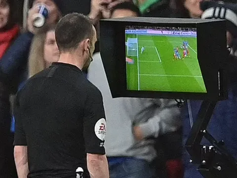 Gary Lineker: "Đó là một quyết định đúng đắn"