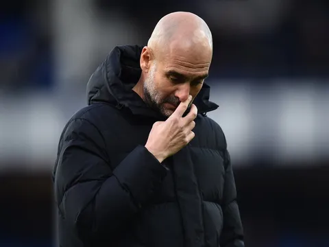 VAR gây tranh cãi ở trận thắng của Man City