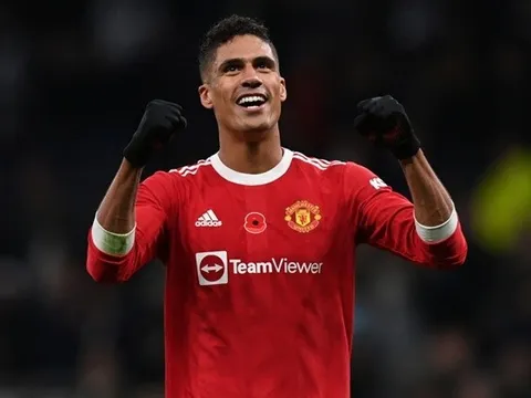 Varane so sánh Premier League với La Liga
