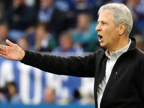 Về nhà với 1 điểm, HLV Dortmund vẫn hài lòng về toàn đội