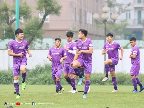 Hoàng Đức trở lại, tuyển Việt Nam có thêm ca mắc Covid-19