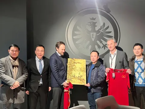 VFF làm việc với các CLB ở Bundesliga