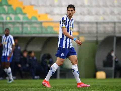 Vì Chamberlain, Jurgen Klopp sẵn sàng hi sinh tiền vệ đa năng