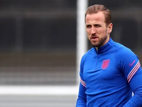 Vì Man City, Kane chuẩn bị đặt Tottenham vào thử thách