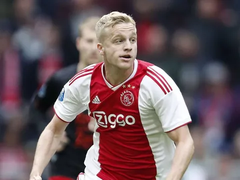 Vì sao Liverpool từ bỏ Van de Beek?