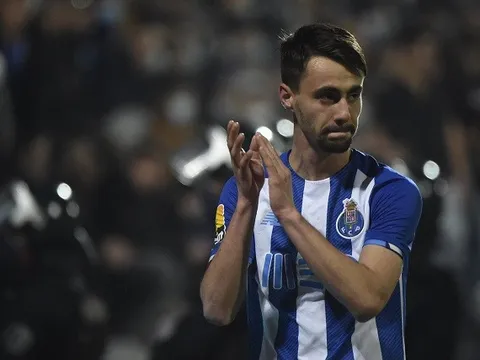 CHÍNH THỨC: Arsenal thần tốc, đối tác xác nhận bán đứt Fabio Vieira