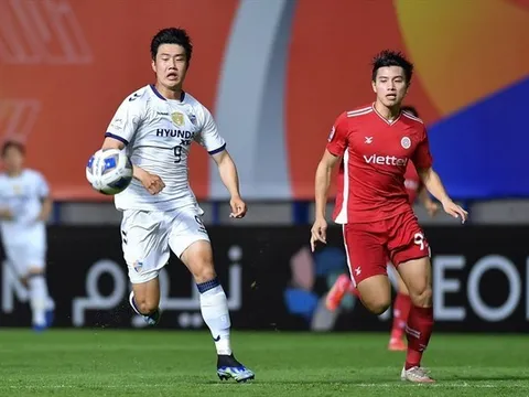 5 điểm nhấn trận Viettel 0-3 Ulsan Hyundai: Lực bất tòng tâm
