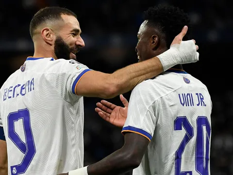 Vinicius Jr làm rõ mối quan hệ đối tác với Benzema