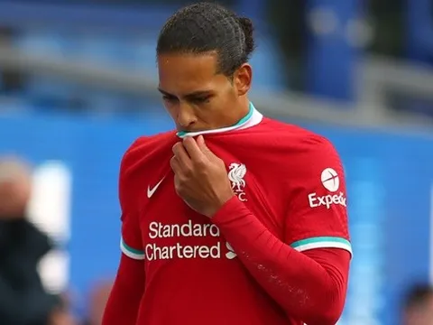 Jurgen Klopp nói về quyết định bất ngờ của Van Dijk