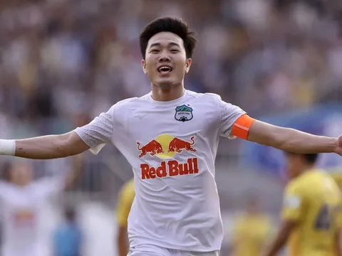 V.League trước những rủi ro trong bình thường mới