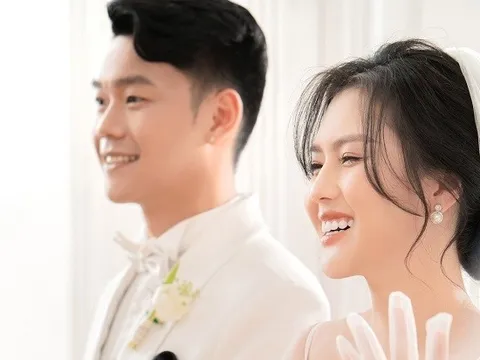 Vợ Thành Chung xinh như công chúa trong bộ ảnh cưới