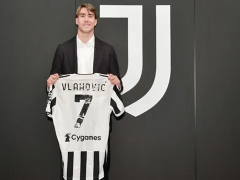 Với hai thương vụ gây náo loạn TTCN, Juventus cho thấy sức hút của mình