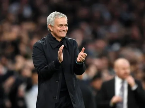 Với Mourinho, 93 trận tại Man Utd không bằng 5 trận cùng Tottenham