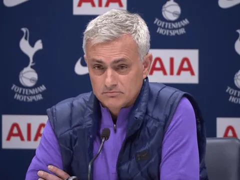 Với Mourinho, hàng thủ Tottenham được cứu?