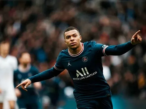Với NHM PSG, Mbappe là con cưng duy nhất