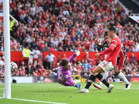 Với Ronaldo, Man Utd đang sở hữu hàng công dày nhất trong nhóm Big 4