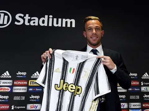 Vừa đến Juventus, Arthur Melo đã có lời nhắn nhủ tới Cristiano Ronaldo