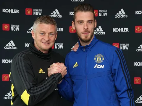 Vừa ký xong HĐ kỷ lục, Man Utd lại gây sốc với thương vụ 50 triệu