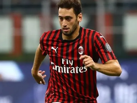 “Vua sút phạt” của AC Milan đã ngỏ lời với Bayern Munich