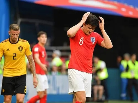 Vừa thoát rắc rối, Maguire làm ngay 1 hành động với Gareth Southgate