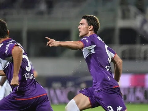 Vượt mặt Arsenal, Juventus tạo sự kích động khiến cảnh sát vào cuộc