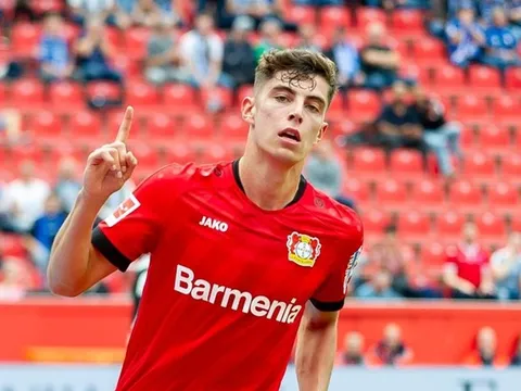 Vượt mặt Man Utd và Liverpool, Bayern tiến sát "bộ óc thiên tài" 100 triệu