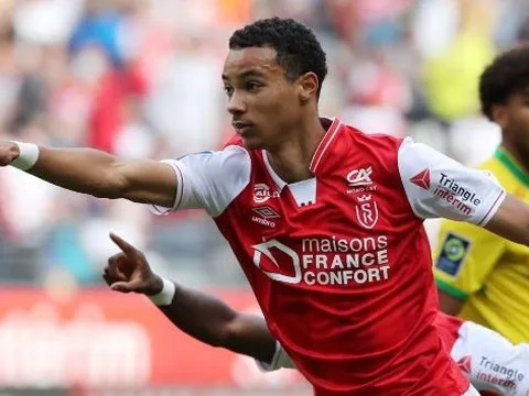 Vượt mặt M.U, Arsenal, Newcastle hoàn tất thỏa thuận 5 năm với 'sát thủ' tuổi teen