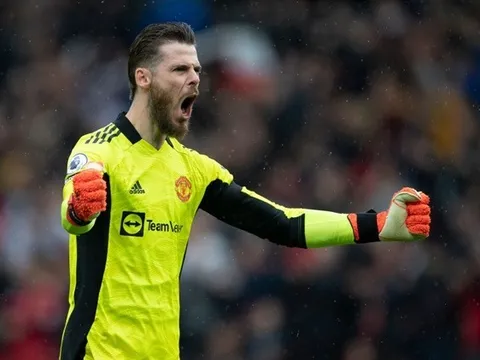 Vượt qua De Bruyne, De Gea chính thức làm nên kỳ tích