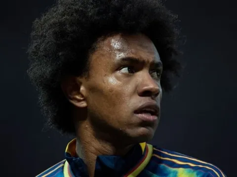 Rời Arsenal, màn tái xuất của Willian thành cơn ác mộng