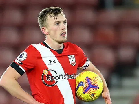 Garth Crooks: 'Liverpool đợi đến lúc nào mới mua cậu ấy?'