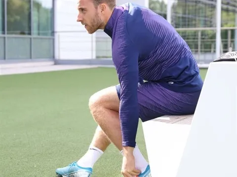 Real vừa gọi, CĐV Tottenham đặt chỗ sân bay tiễn sao