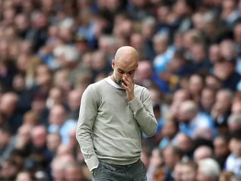 Man City thất thủ, CĐV Liverpool đã mơ về ngôi vương