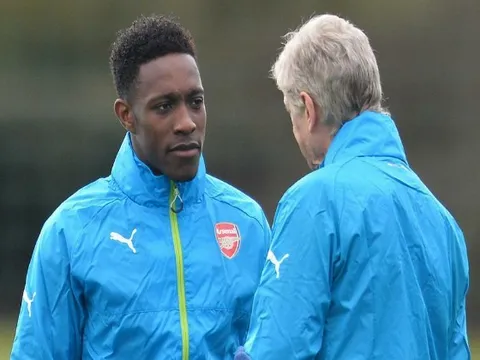 Wenger: "Cậu ấy chuẩn bị gia nhập Tottenham, tôi ngăn cản rồi mang về Arsenal"